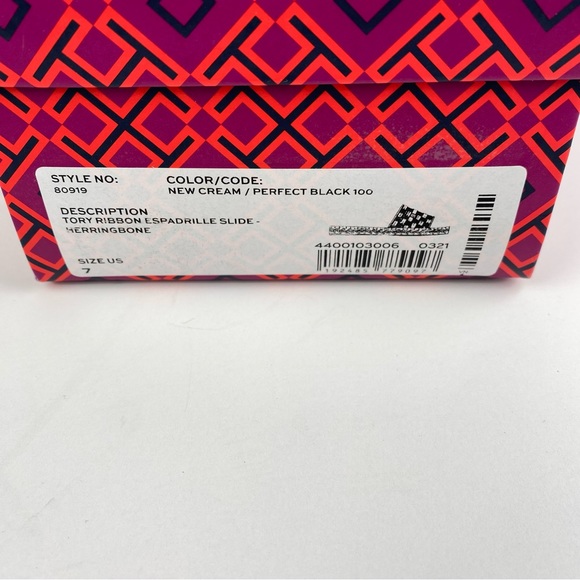 HOST PICK 🎉 TORY BURCH ‘TORY’ WOVEN SLIDES - Picture 12 of 12
